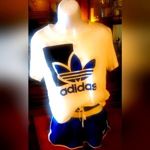 Womens Adidas short and teeshirt set in size extra small